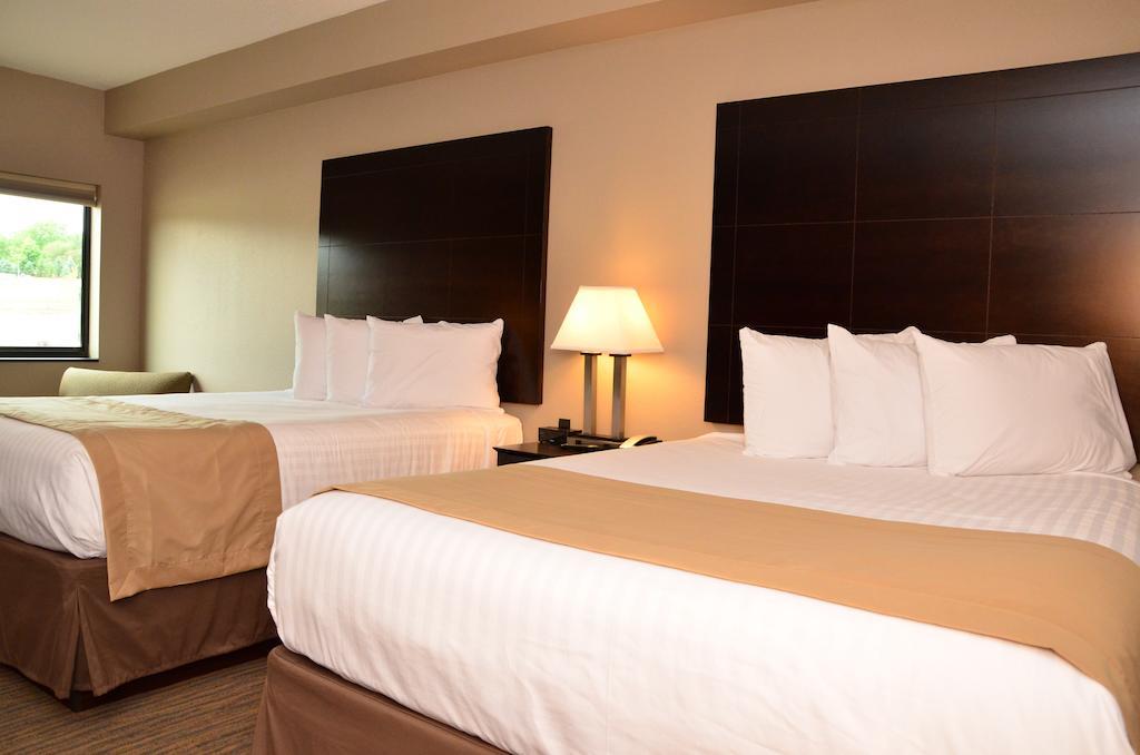 Qube Hotel - Polk City Δωμάτιο φωτογραφία